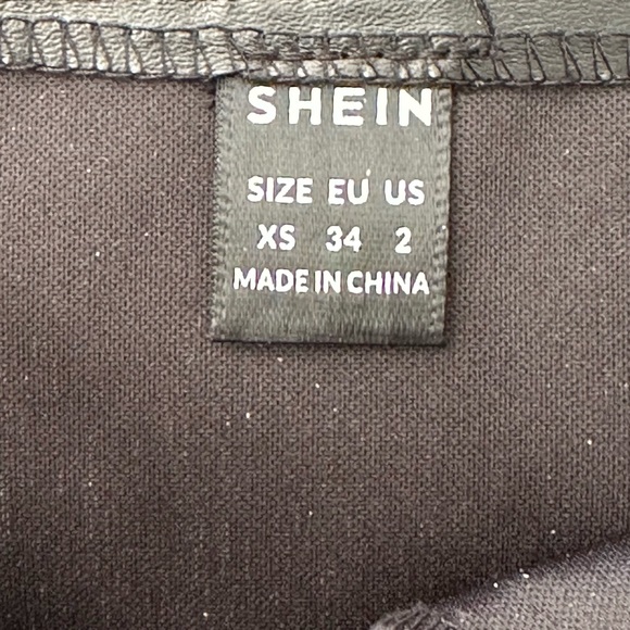 Faux Leather Split Skirt - Picture 5 of 6